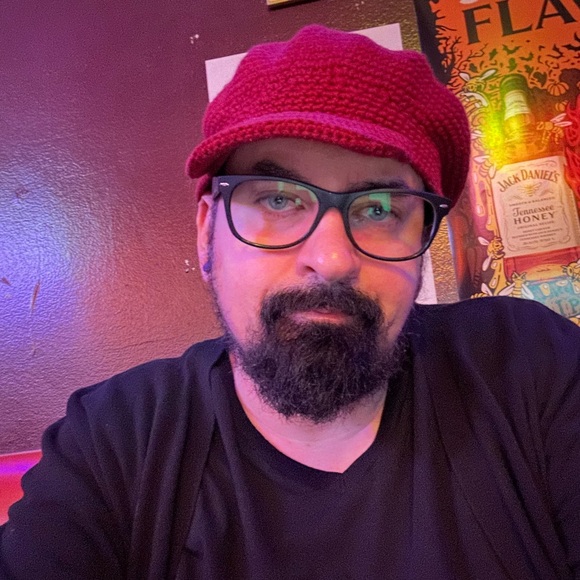 Meet your Posher, Thomas - Picture 2 of 2